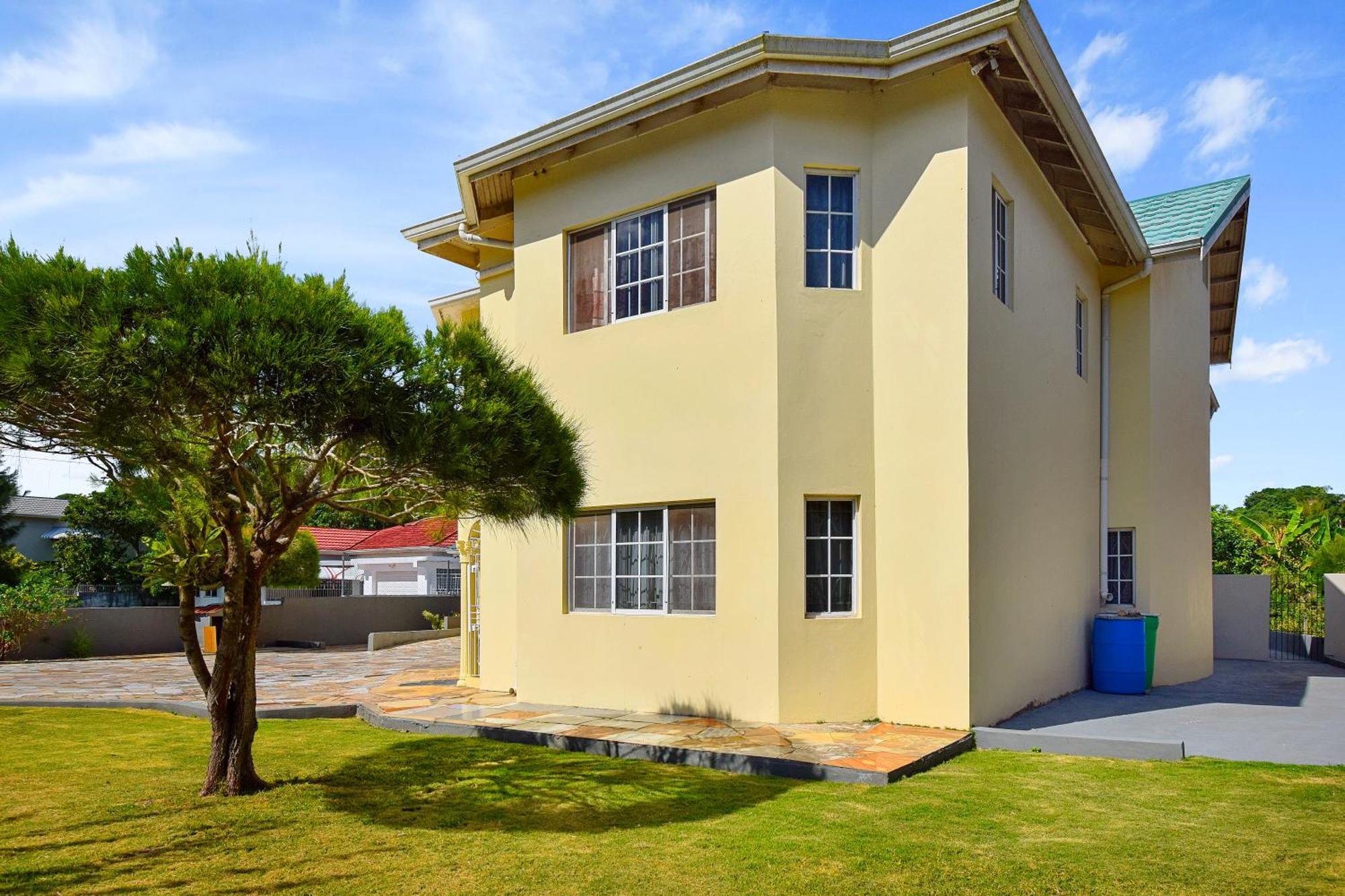 Harriott Heights Apartment Mandeville Exterior photo