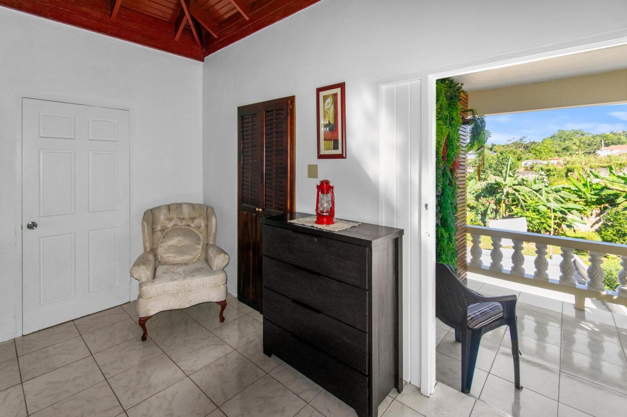 Harriott Heights Apartment Mandeville Exterior photo